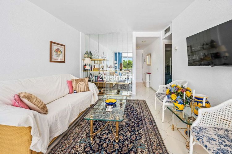 Apartment | Resale in Miraflores in Miraflores, Costa del Sol - Photo 5