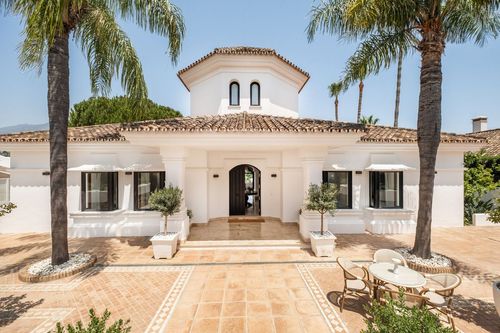 Detached house in Aloha — Aloha, Costa del Sol