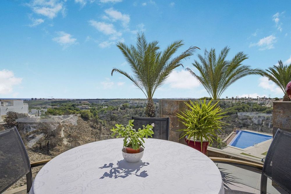 Penthouse | Resale in Las Ramblas Golf in Costa Blanca - Main property photo