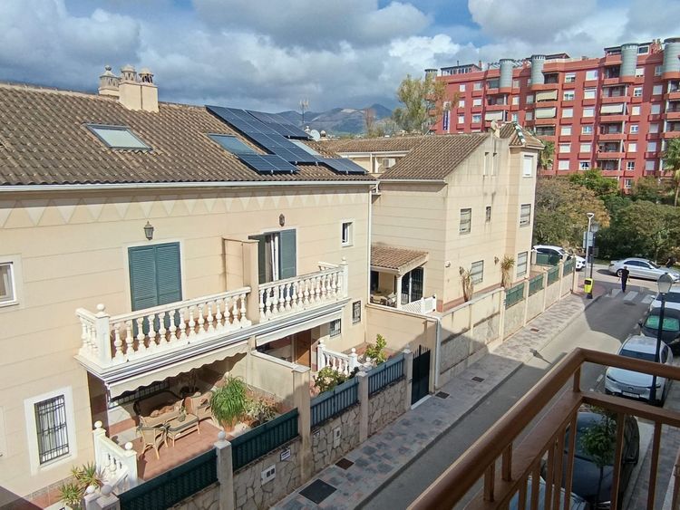 Apartment | Resale in Los Boliches in Los Boliches, Costa del Sol - Photo 4