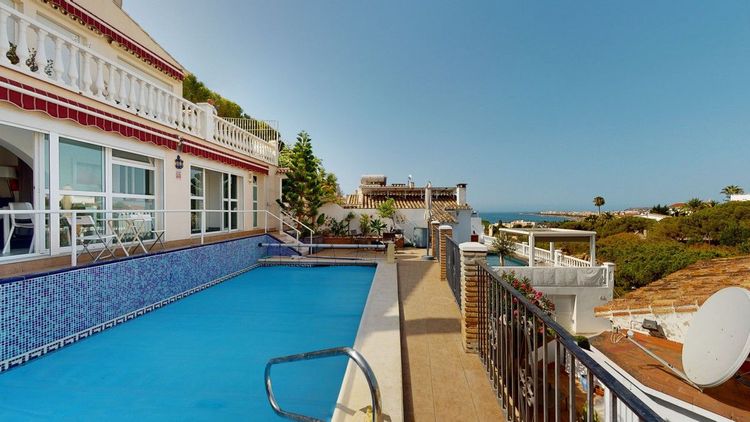 House | Resale in Caleta de Vélez - Development photo 1