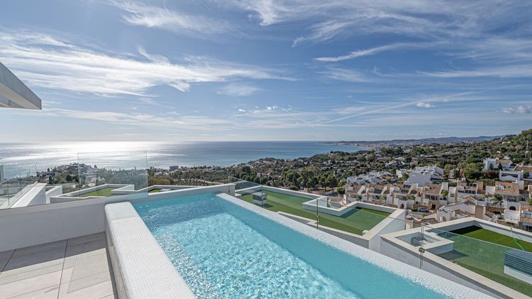 House | Resale in Benalmadena in Benalmadena Others, Costa del Sol - Photo 2