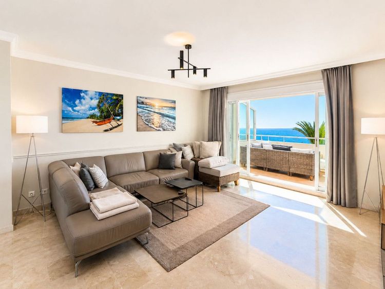 Penthouse | Resale in Estepona in Estepona, New Golden Mile Others, Costa del Sol - Photo 3