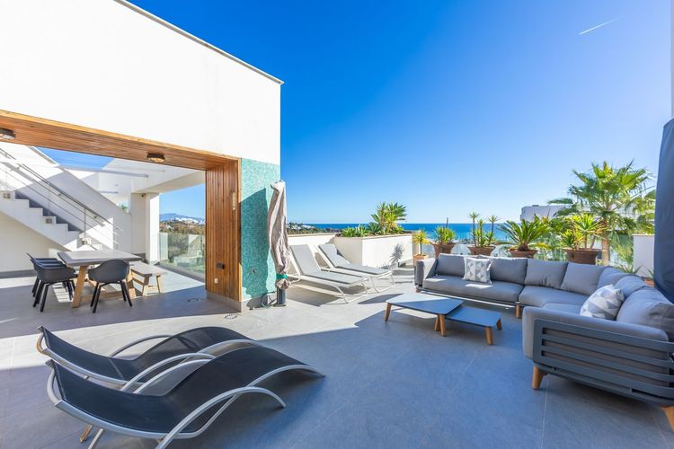 Penthouse | Resale in Casares Playa - Development photo 1