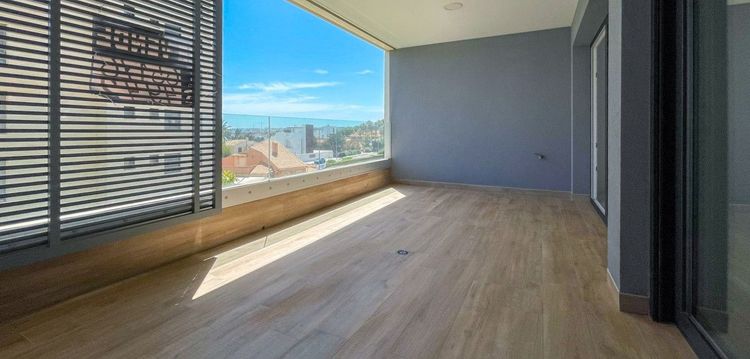 Apartment | Resale in Punta Prima in Punta Prima, Costa Blanca - Photo 5