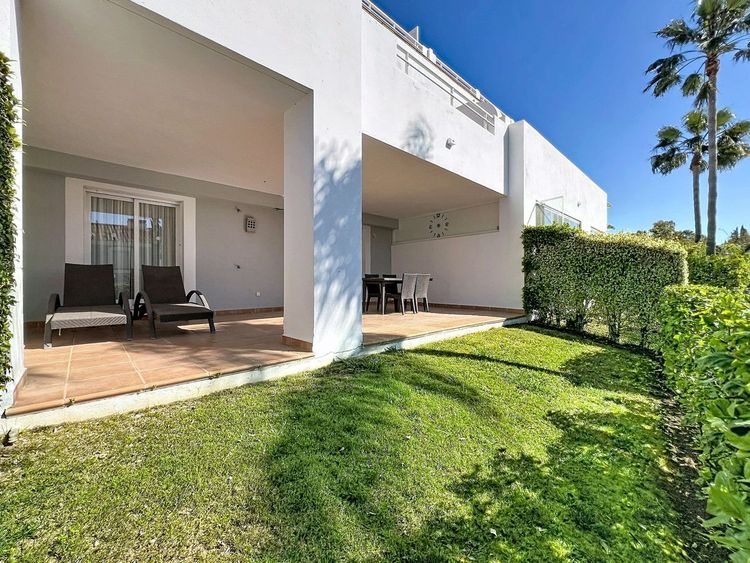 Apartment | Resale in Estepona - Development photo 1