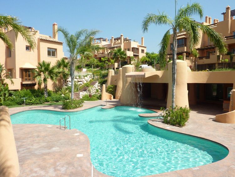 House | Resale in Riviera del Sol - Development photo 1