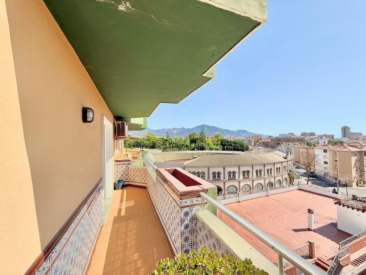 Penthouse | Resale in Fuengirola in Fuengirola, Costa del Sol - Photo 3