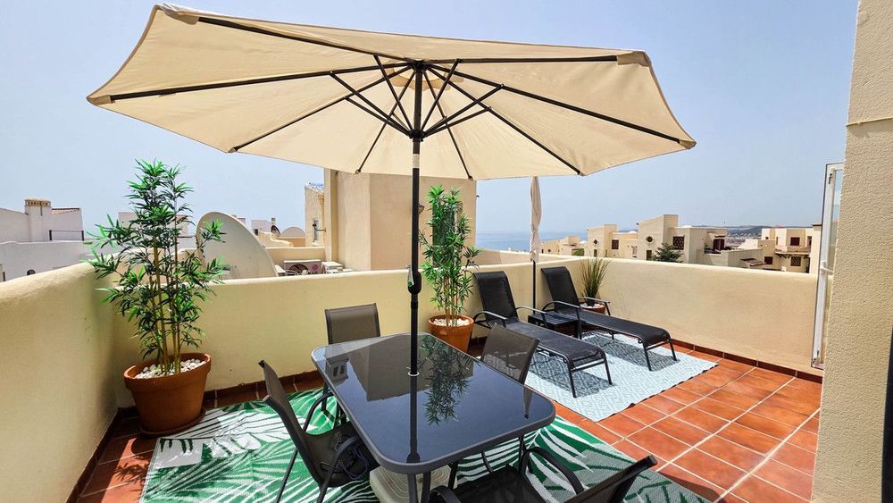 Penthouse | Resale in Casares in Casares Others, Costa del Sol - Main property photo