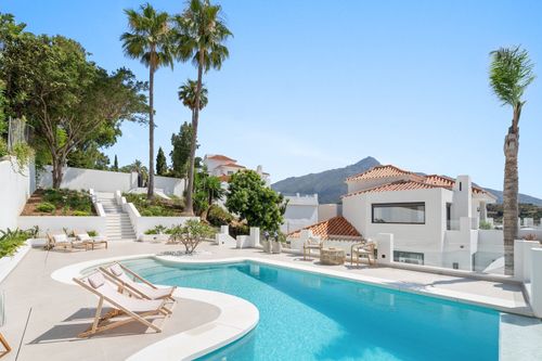 Casa | Reventa en Nueva Andalucia Centro — Nueva Andalucia Centro, Costa del Sol
