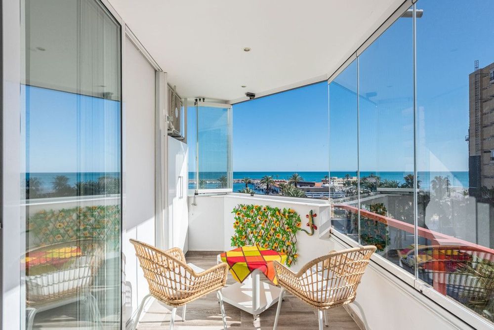 Apartment | Resale in Fuengirola in Fuengirola Others, Costa del Sol - Main property photo