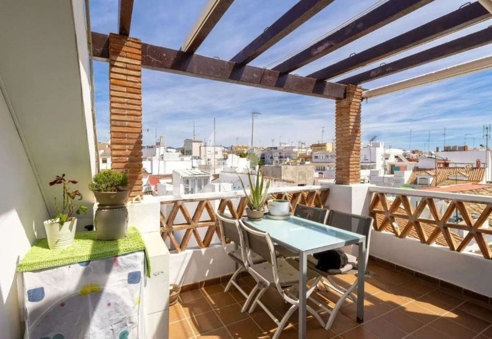 Penthouse | Resale in Estepona in Estepona, Costa del Sol - Main property photo