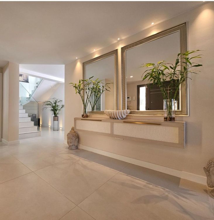 House | Resale in La Cala de Mijas in La Cala de Mijas, Costa del Sol - Photo 4