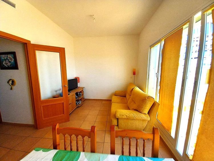 House | Resale in Finestrat in Finestrat, Costa Blanca - Photo 4