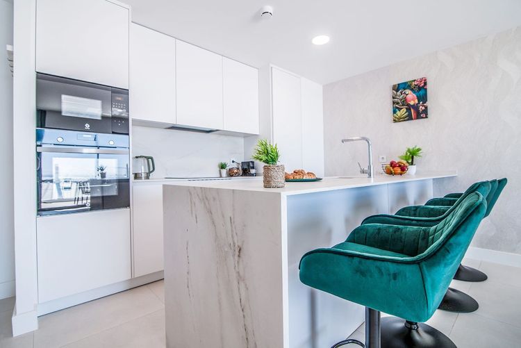 Apartment | Resale in Fuengirola in Fuengirola Others, Costa del Sol - Photo 4