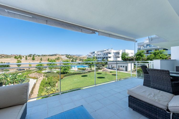 Apartment | Resale in La Cala de Mijas in La Cala de Mijas, Costa del Sol - Photo 3