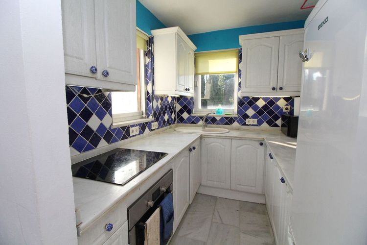 Penthouse | Resale in Nueva Andalucía in Nueva Andalucía Others, Costa del Sol - Photo 4