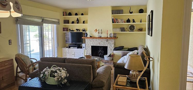 House | Resale in Campoamor in Campoamor, Costa Blanca - Photo 2