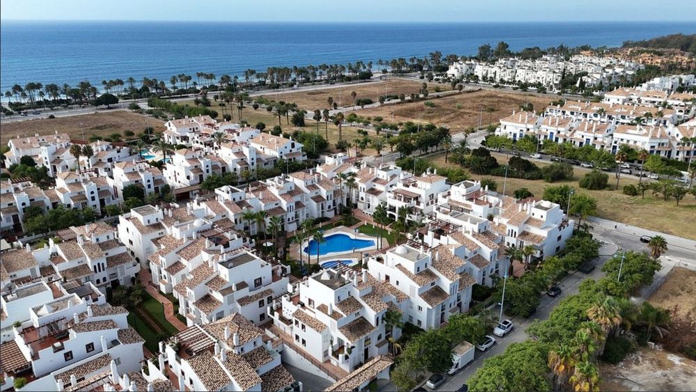 Apartment | Resale in San Pedro de Alcántara in San Pedro de Alcántara Others, Costa del Sol - Main property photo