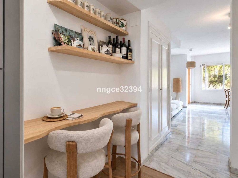 Apartment | Resale in New Golden Mile in New Golden Mile, Costa del Sol - Main property photo