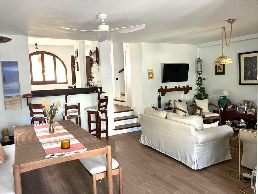House | Resale in La Colina in La Colina, Costa del Sol - Main property photo