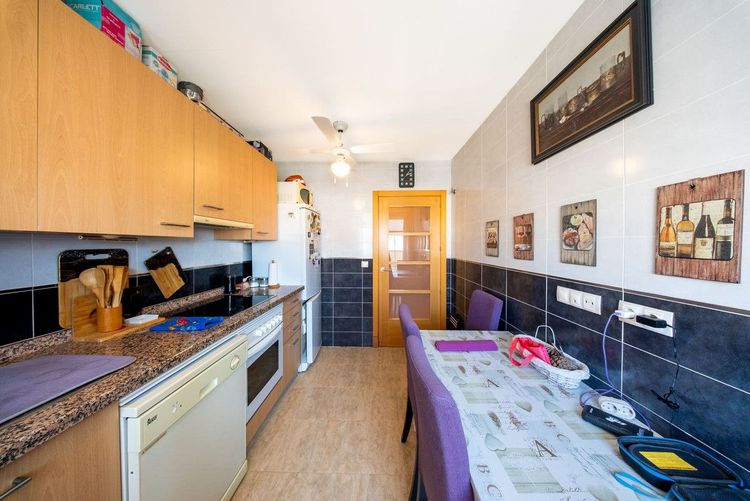 Penthouse | Resale in Estepona in Estepona, Costa del Sol - Photo 5