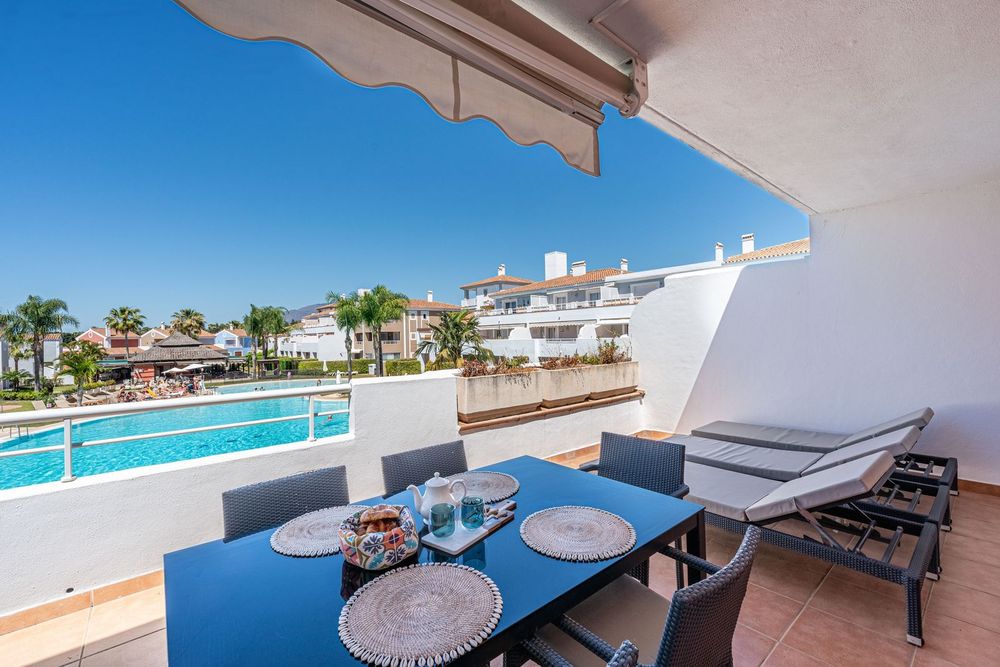 Apartment | Resale in New Golden Mile in New Golden Mile, Costa del Sol - Main property photo