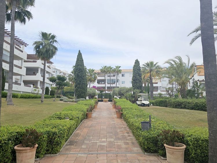 Apartment | Resale in Selwo - Development photo 1