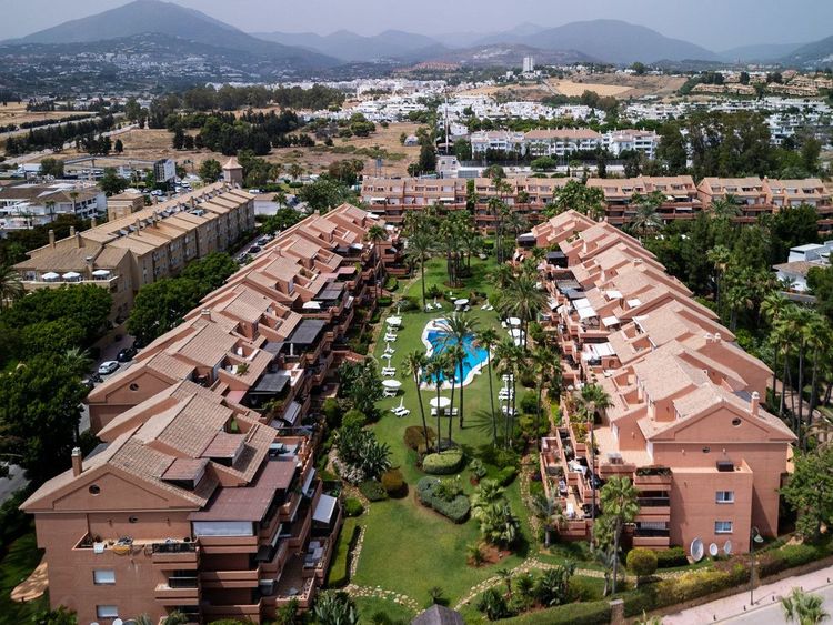 Apartment | Resale in Marbella in Marbella Others, Costa del Sol - Photo 4