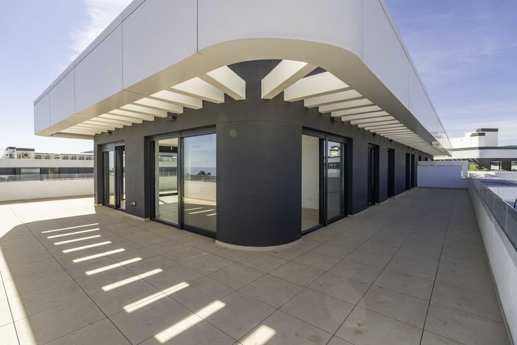 Penthouse | Resale in Los Alamos in Los Alamos, Costa del Sol - Photo 4