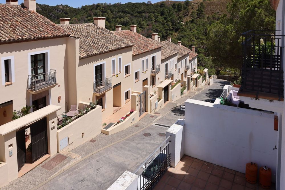 House | Resale in Benahavís in Benahavís Others, Costa del Sol - Main property photo