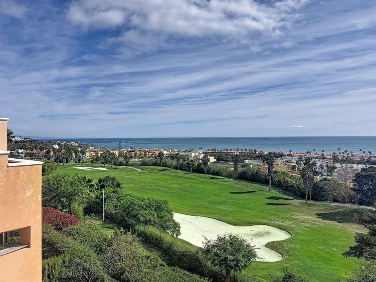 Penthouse | Resale in Doña Julia in Doña Julia, Costa del Sol - Photo 4