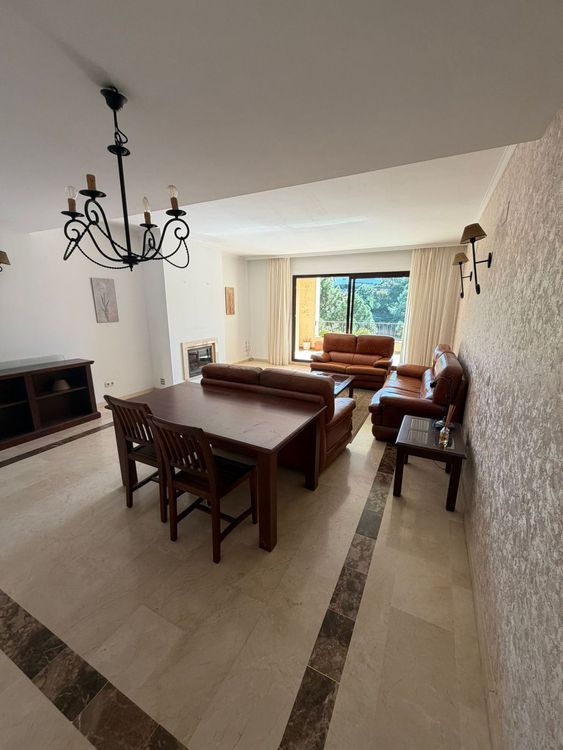 Apartment | Resale in Benahavís in Benahavís Others, Costa del Sol - Photo 4