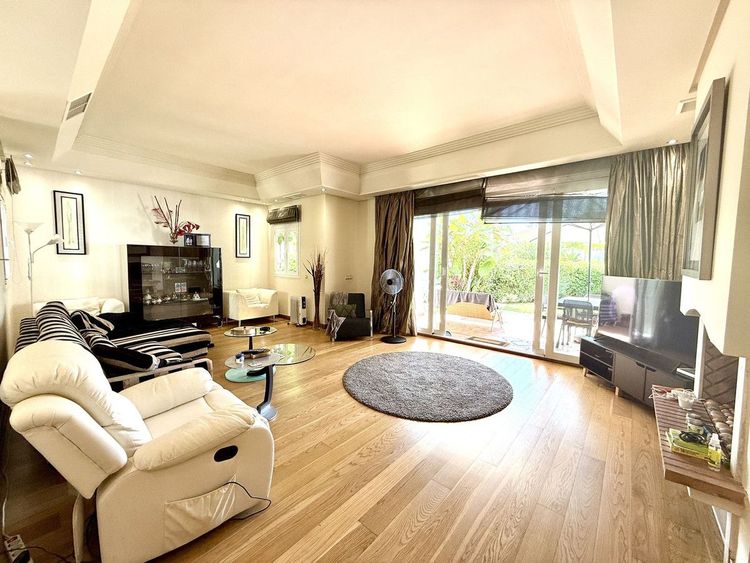 House | Resale in Costalita in Costalita, Costa del Sol - Photo 3