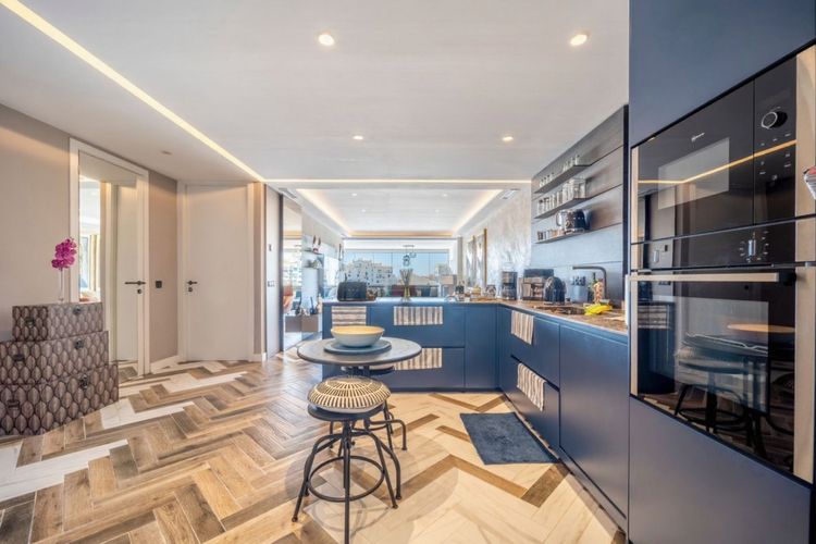 Apartment | Resale in Puerto Banús in Puerto Banús, Costa del Sol - Photo 4