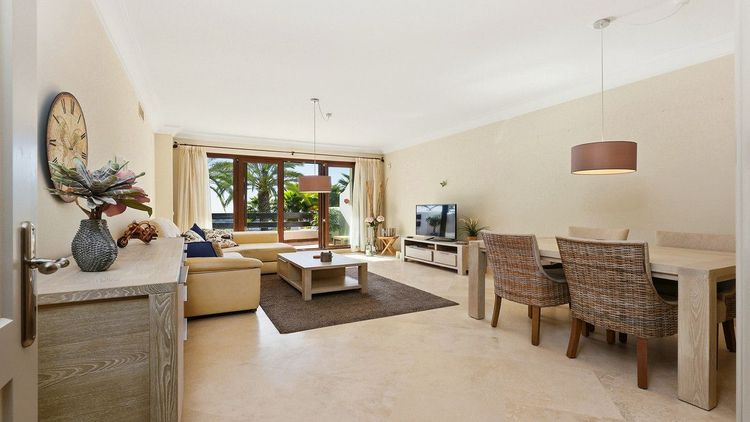 Apartment | Resale in Casares - Development photo 1