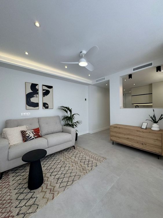 Apartment | Resale in Marbella in Marbella Others, Costa del Sol - Photo 4