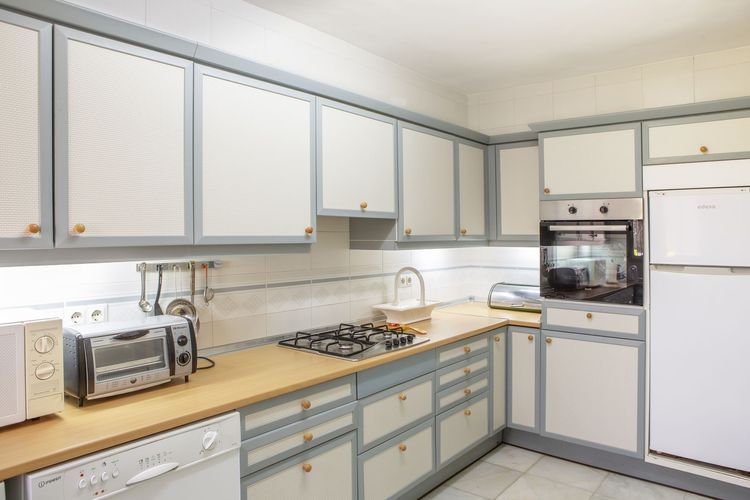 House | Resale in Altos de los Monteros in Altos de los Monteros, Costa del Sol - Photo 5