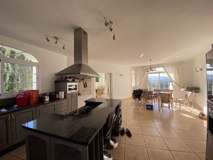 House | Resale in Mijas Golf in Mijas Golf, Costa del Sol - Photo 5