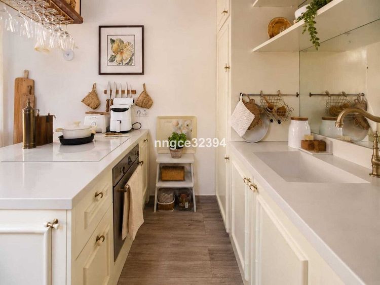 Apartment | Resale in The Golden Mile in The Golden Mile, Costa del Sol - Photo 5