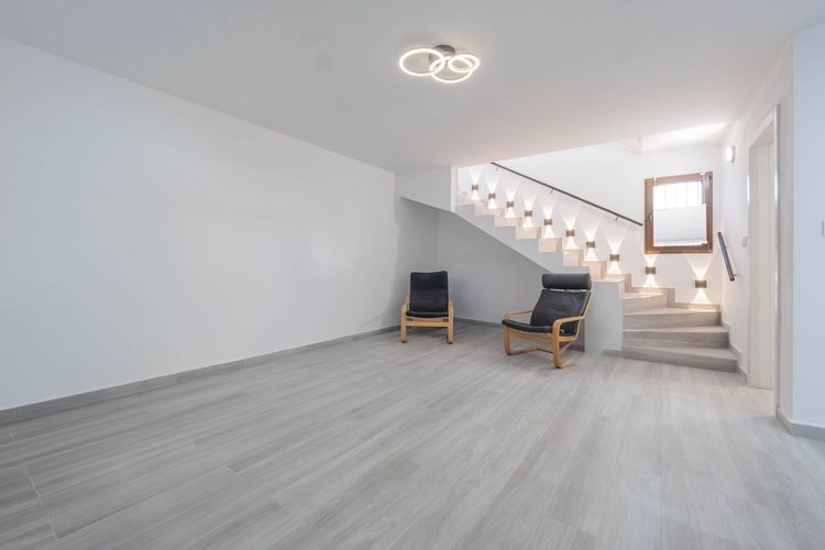 House | Resale in Alhaurín el Grande in Alhaurín el Grande, Costa del Sol - Photo 2