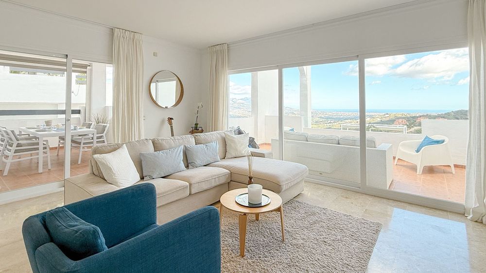 Apartment | Resale in La Mairena in La Mairena, Costa del Sol - Main property photo