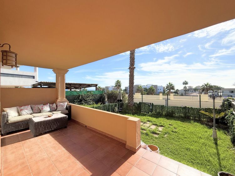House | Resale in Estepona - Development photo 1