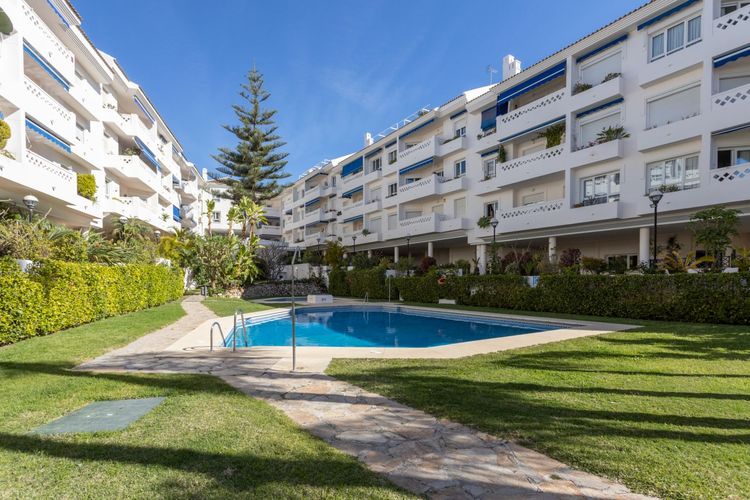 Apartment | Resale in San Pedro de Alcántara - Development photo 1