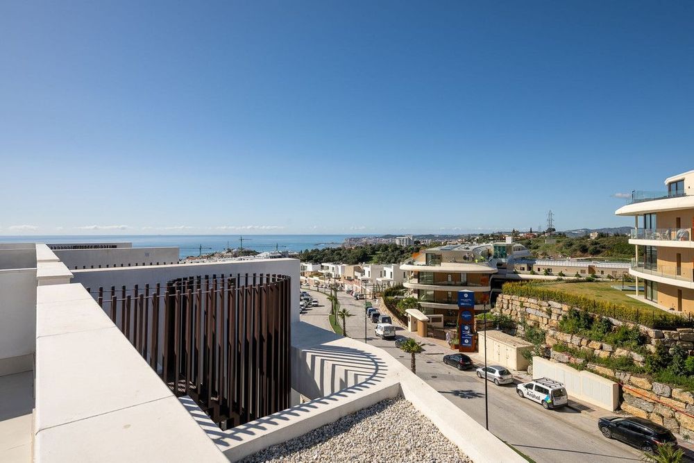 Penthouse | Resale in Fuengirola in Fuengirola Others, Costa del Sol - Main property photo