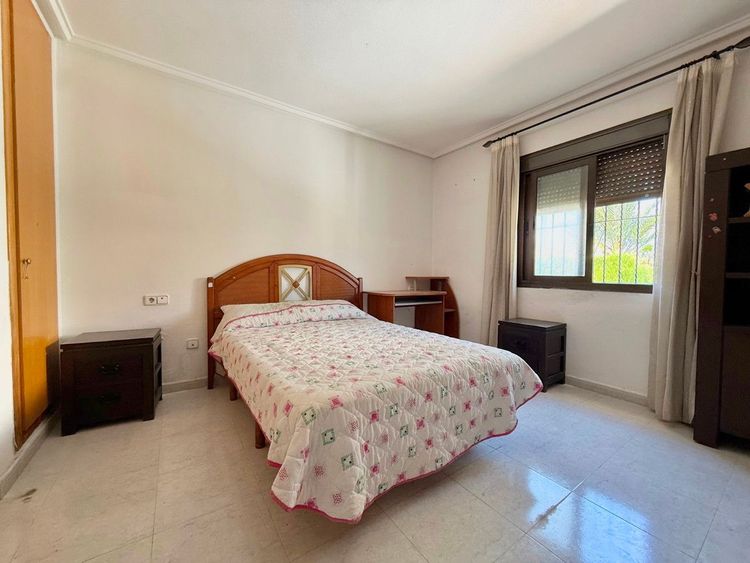 House | Resale in Ciudad Quesada in Ciudad Quesada, Costa Blanca - Photo 4