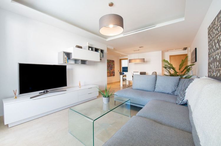 Apartment | Resale in San Pedro de Alcántara in San Pedro de Alcántara Others, Costa del Sol - Photo 5