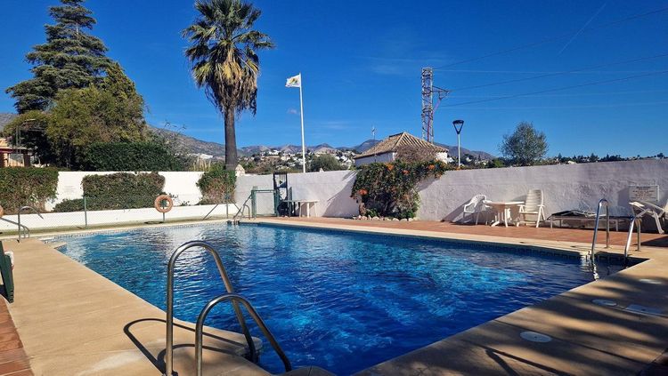 House | Resale in Mijas Golf in Mijas Golf, Costa del Sol - Photo 2