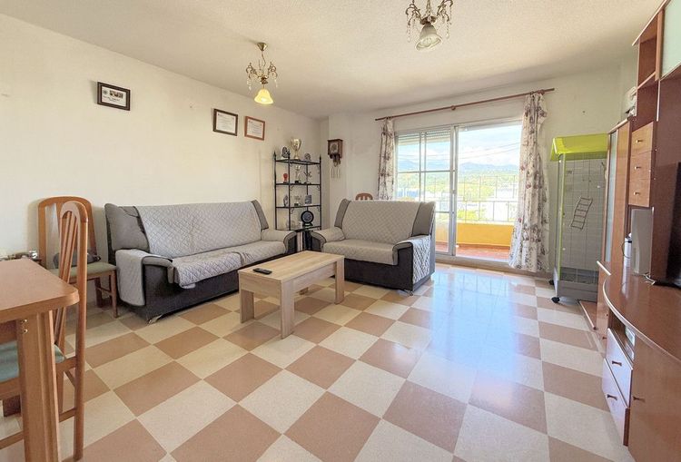 Apartment | Resale in Estepona in Estepona, Costa del Sol - Photo 3