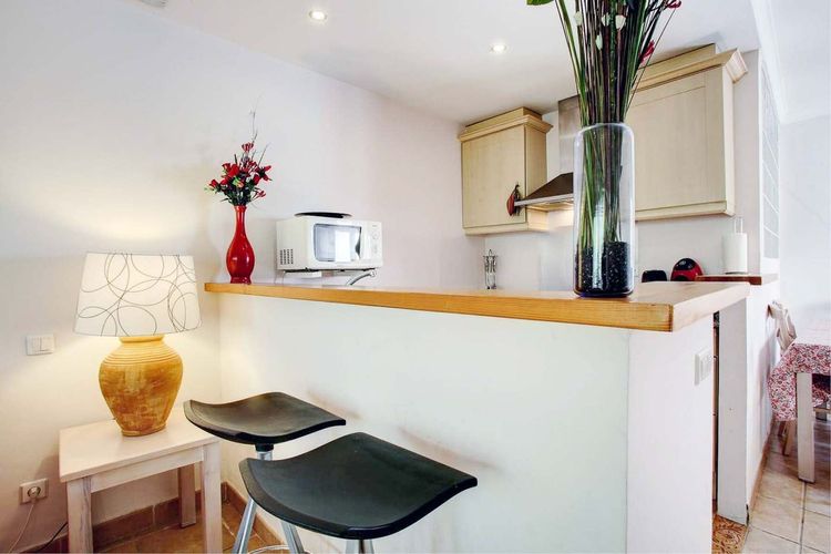 Apartment | Resale in Marbella in Marbella Others, Costa del Sol - Photo 3